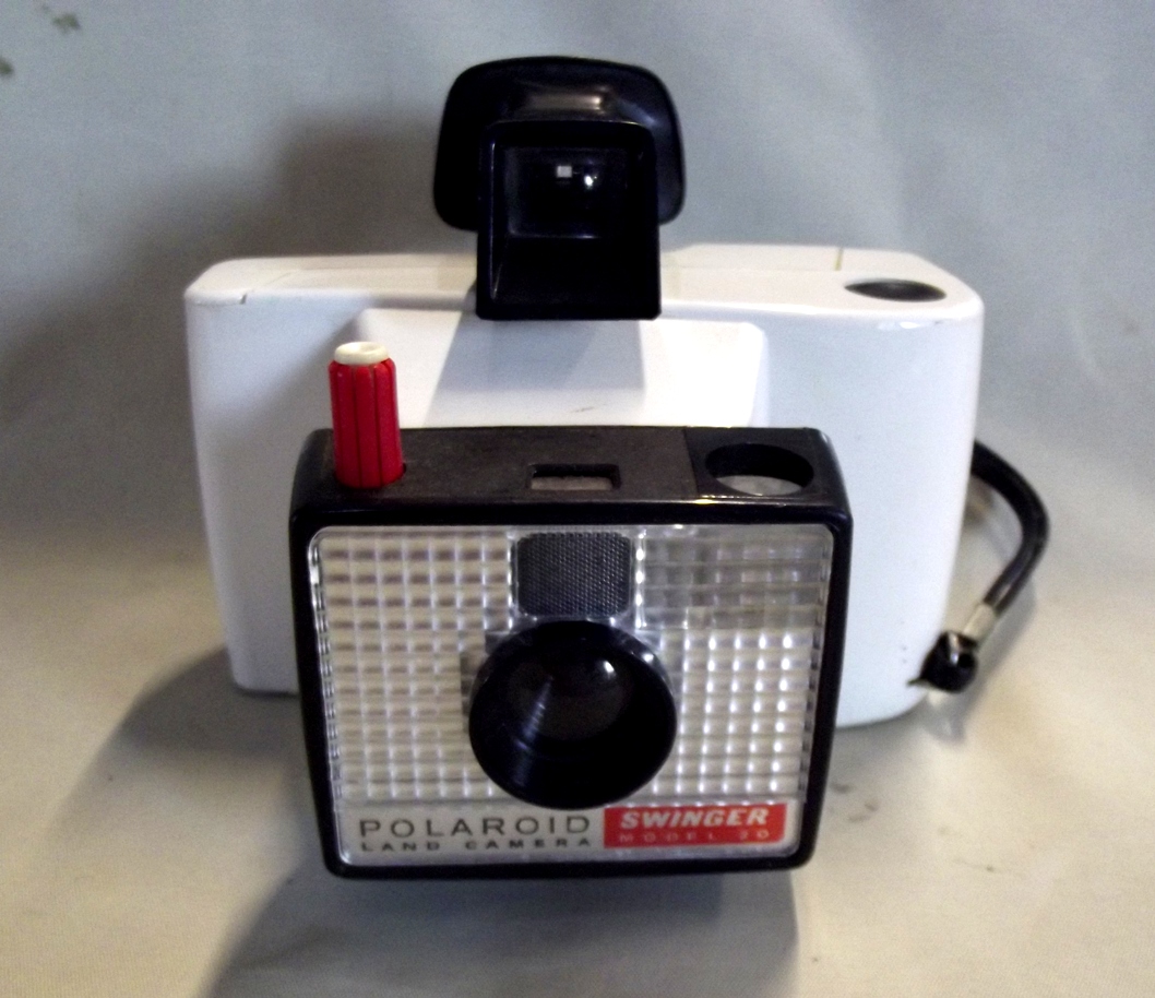 Polaroid swinger 20