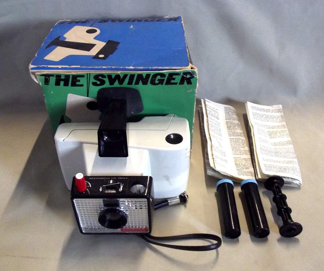 Polaroid swinger 20